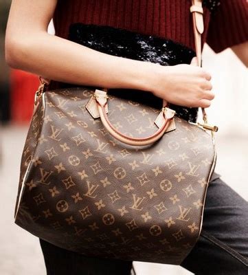 louis vuitton speedy 30 with strap